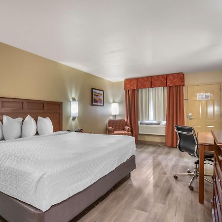 Best Western Dos Rios Junction Exterior photo