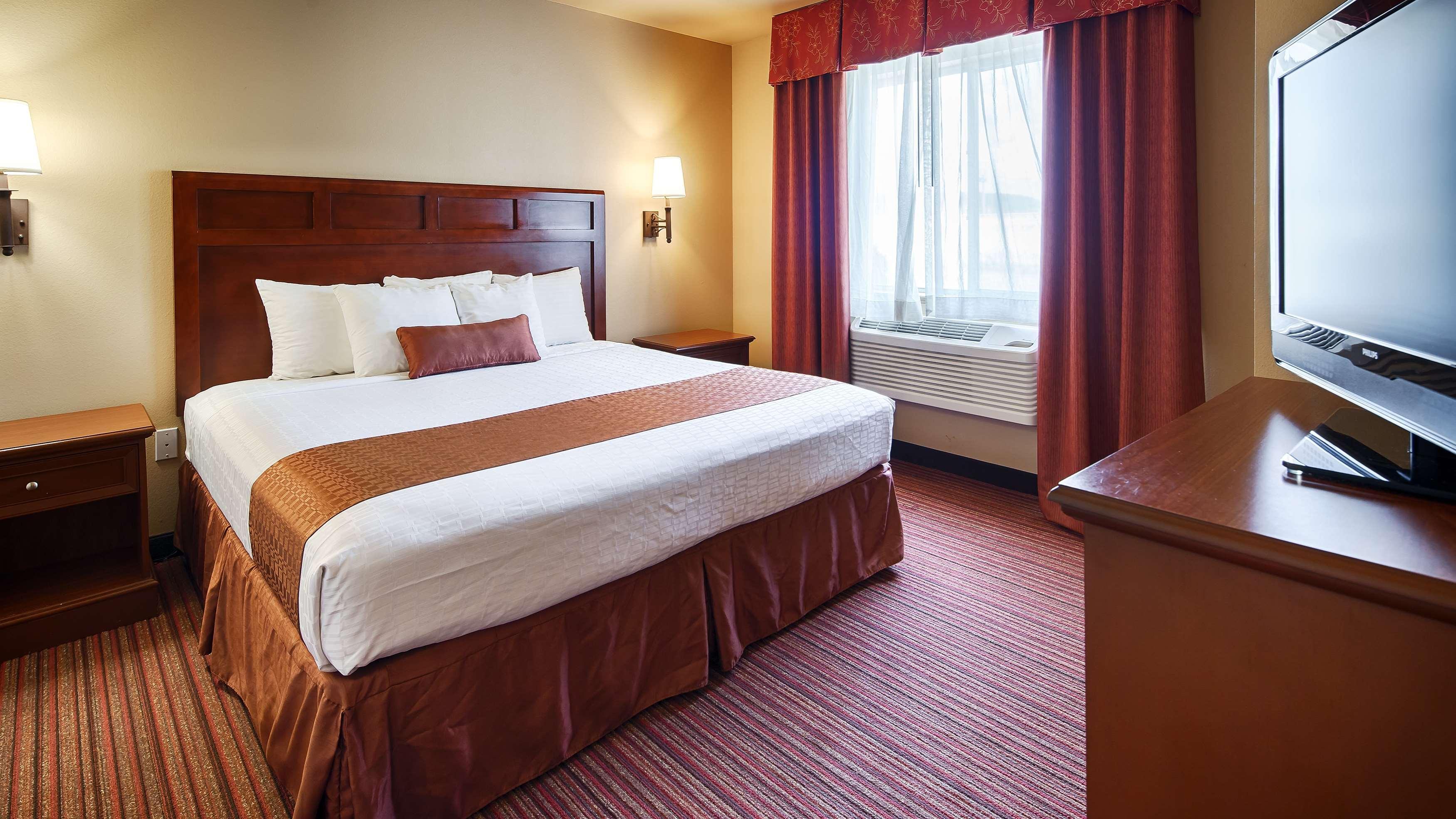 Best Western Dos Rios Junction Exterior photo