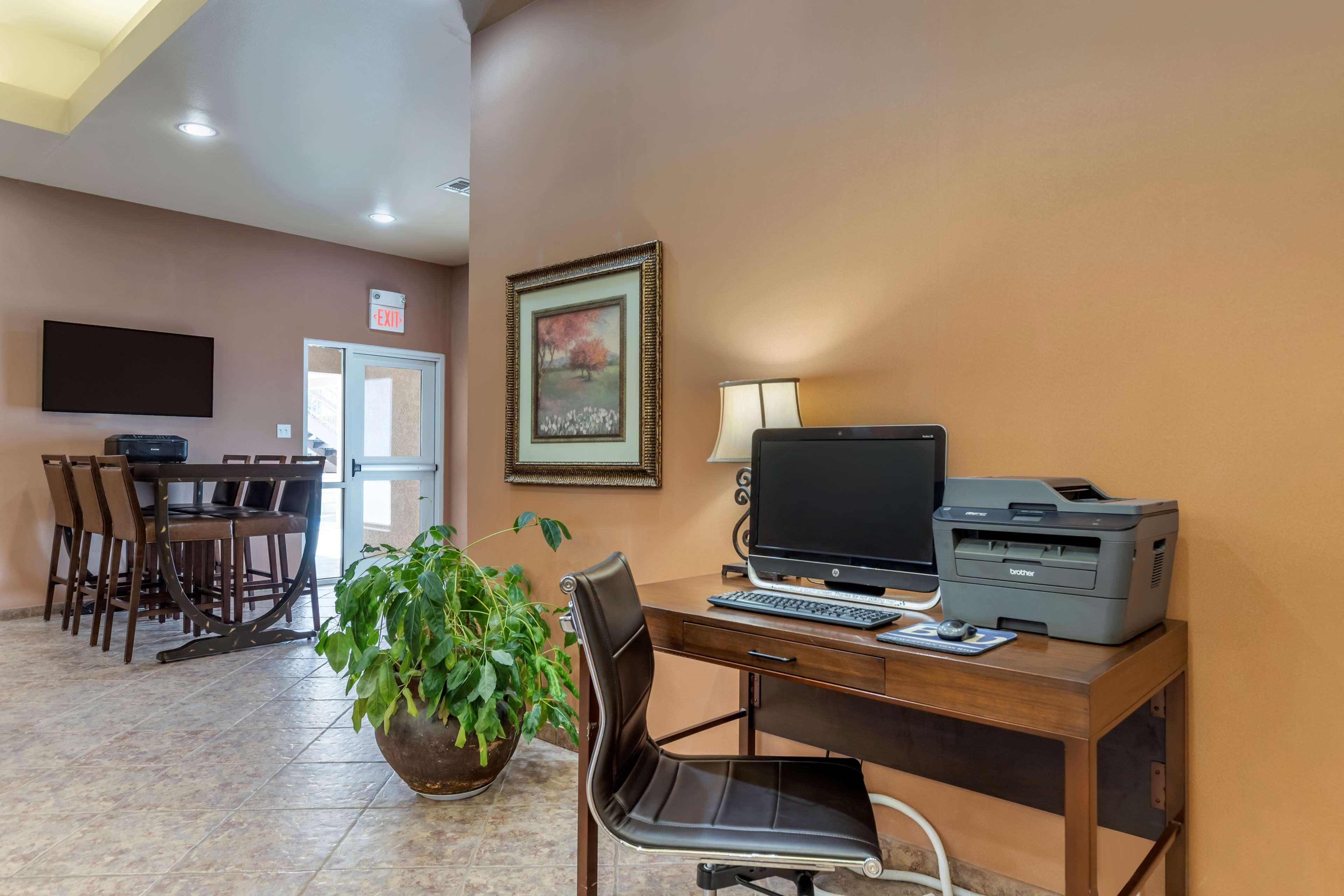 Best Western Dos Rios Junction Exterior photo